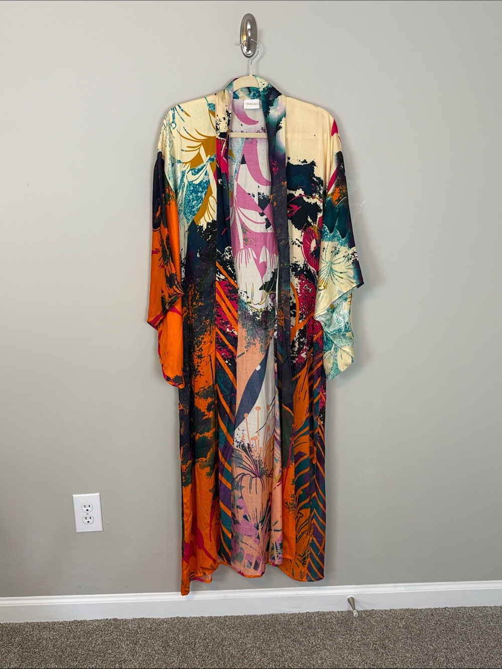SAACHI Robe / Kimono - Picture 6 of 12